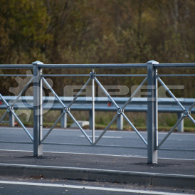 Металлические дорожные ограждения барьерного типа - 14