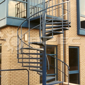 Винтовые лестницы  для дома - 10