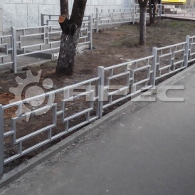 Уличное металлическое ограждения - 3