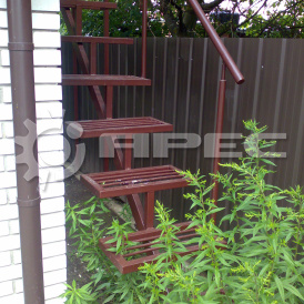 Металлическая лестница для дачи уличная - 15