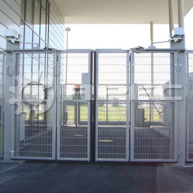 Промышленные металлические ворота с калиткой - 2